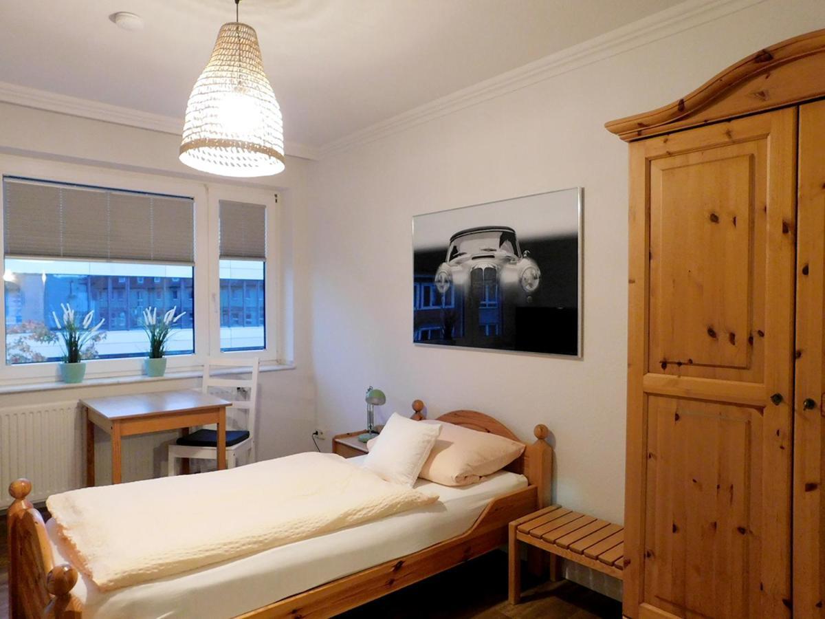 Das Weiss Blaue Haus Hotel Düsseldorf Esterno foto